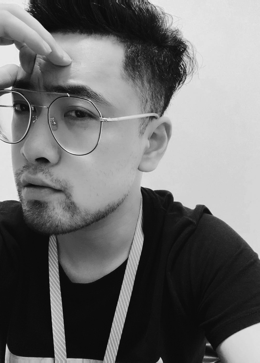 劉 楊